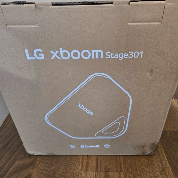 LG x Will.I.am - xboom Stage 301 Bluetooth Speaker - Black $300 - Picture 4 of 5